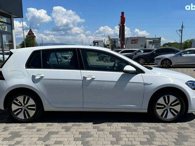 Фольксваген e-Golf, объемом двигателя 0 л и пробегом 56 тыс. км за 14999 $, фото 6 на Automoto.ua