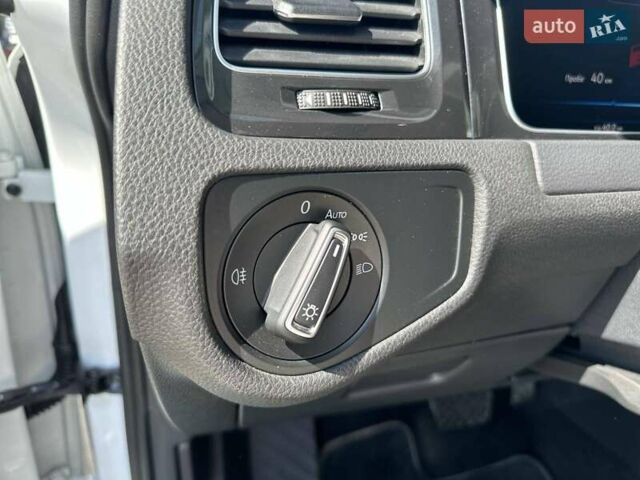 Фольксваген e-Golf, об'ємом двигуна 0 л та пробігом 75 тис. км за 13999 $, фото 22 на Automoto.ua