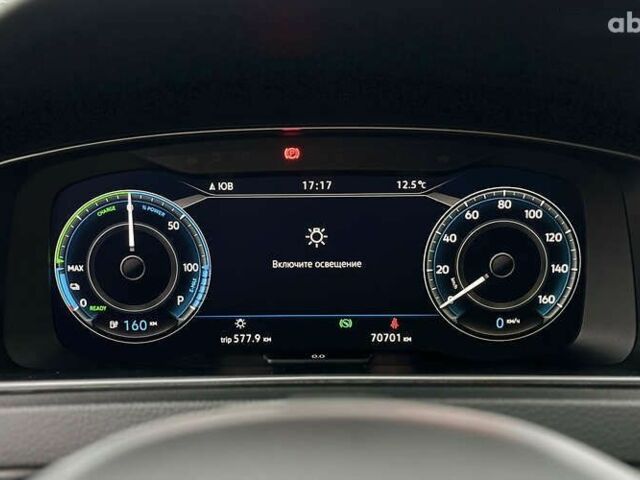 Фольксваген e-Golf, объемом двигателя 0 л и пробегом 70 тыс. км за 16999 $, фото 9 на Automoto.ua