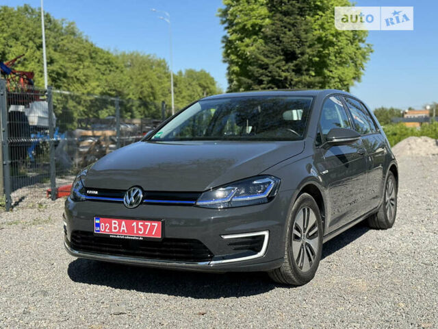 Фольксваген e-Golf, объемом двигателя 0 л и пробегом 63 тыс. км за 14900 $, фото 2 на Automoto.ua