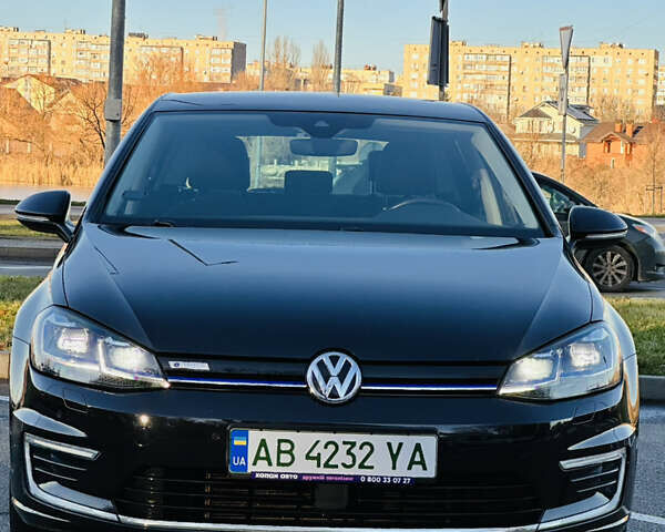 Фольксваген e-Golf, объемом двигателя 0 л и пробегом 80 тыс. км за 14000 $, фото 4 на Automoto.ua