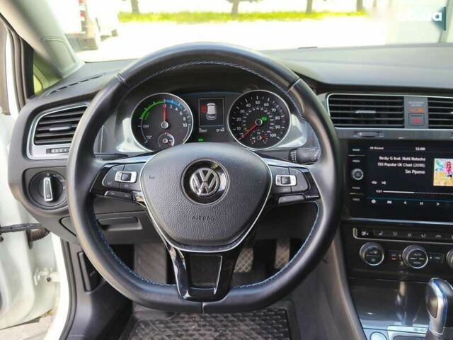 Фольксваген e-Golf, объемом двигателя 0 л и пробегом 23 тыс. км за 15300 $, фото 14 на Automoto.ua