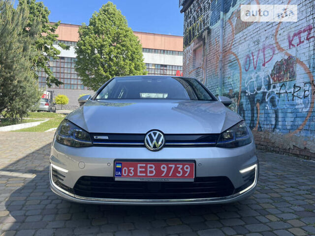 Фольксваген e-Golf, объемом двигателя 0 л и пробегом 26 тыс. км за 14950 $, фото 2 на Automoto.ua