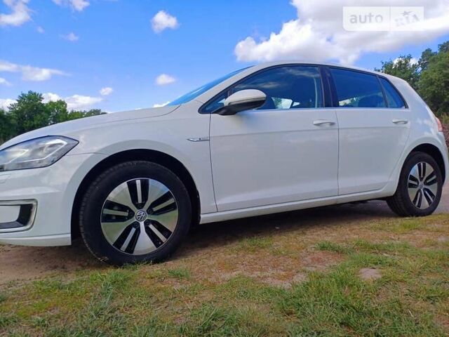 Фольксваген e-Golf, об'ємом двигуна 0 л та пробігом 30 тис. км за 17300 $, фото 9 на Automoto.ua