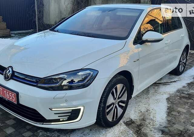 Фольксваген e-Golf, объемом двигателя 0 л и пробегом 26 тыс. км за 15698 $, фото 15 на Automoto.ua