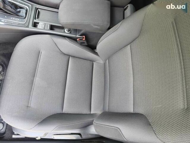 Фольксваген e-Golf, объемом двигателя 0 л и пробегом 23 тыс. км за 15300 $, фото 9 на Automoto.ua