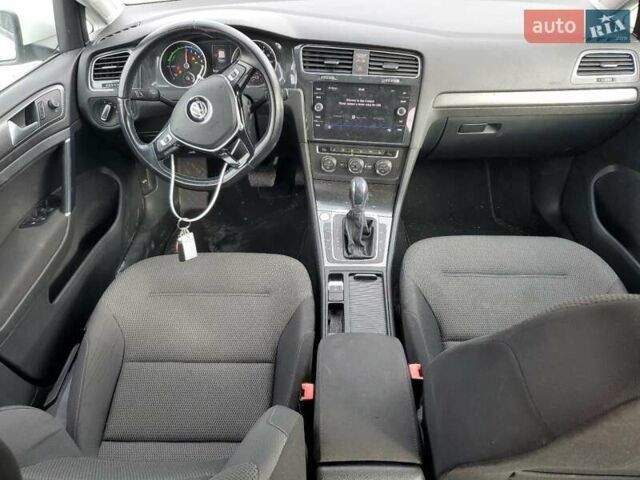 Фольксваген e-Golf, объемом двигателя 0 л и пробегом 75 тыс. км за 3300 $, фото 7 на Automoto.ua