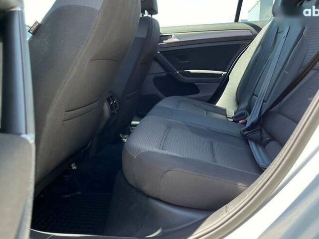 Фольксваген e-Golf, объемом двигателя 0 л и пробегом 56 тыс. км за 14999 $, фото 19 на Automoto.ua