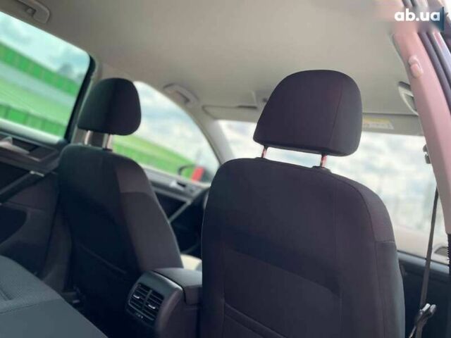 Фольксваген e-Golf, объемом двигателя 0 л и пробегом 123 тыс. км за 12900 $, фото 29 на Automoto.ua