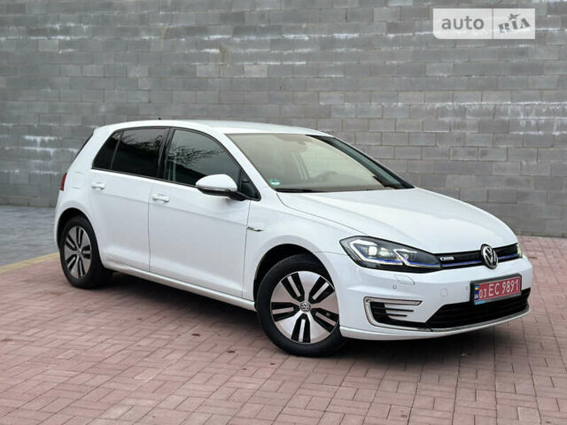 Фольксваген e-Golf, об'ємом двигуна 0 л та пробігом 31 тис. км за 15850 $, фото 13 на Automoto.ua