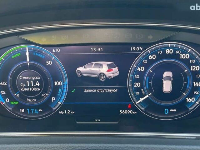 Фольксваген e-Golf, объемом двигателя 0 л и пробегом 56 тыс. км за 14999 $, фото 12 на Automoto.ua