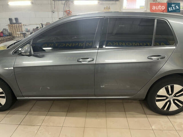 Фольксваген e-Golf, объемом двигателя 0 л и пробегом 152 тыс. км за 13300 $, фото 5 на Automoto.ua