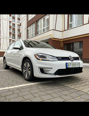 Фольксваген e-Golf, объемом двигателя 0 л и пробегом 31 тыс. км за 15650 $, фото 4 на Automoto.ua