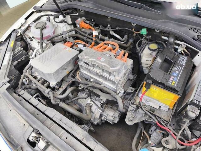 Фольксваген e-Golf, объемом двигателя 0 л и пробегом 23 тыс. км за 15300 $, фото 26 на Automoto.ua