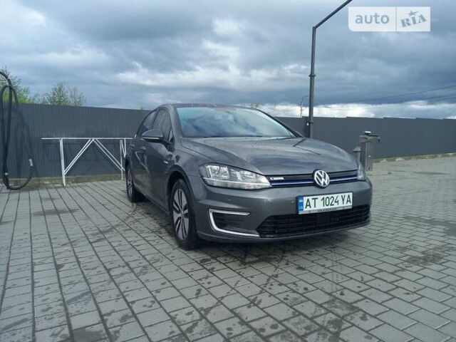 Фольксваген e-Golf, объемом двигателя 0 л и пробегом 53 тыс. км за 14950 $, фото 1 на Automoto.ua