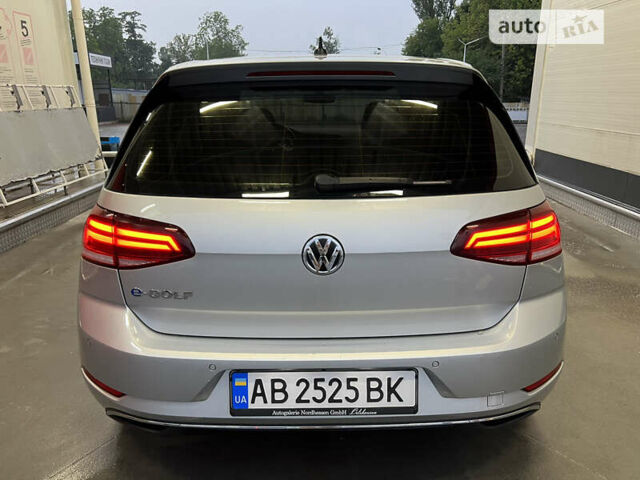 Фольксваген e-Golf, об'ємом двигуна 0 л та пробігом 77 тис. км за 18400 $, фото 28 на Automoto.ua