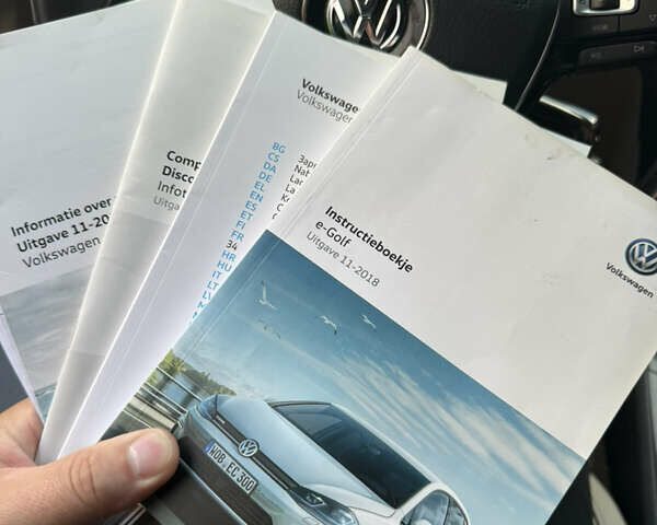 Фольксваген e-Golf, объемом двигателя 0 л и пробегом 135 тыс. км за 15000 $, фото 29 на Automoto.ua