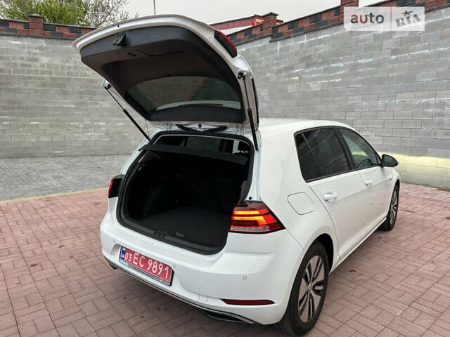 Фольксваген e-Golf, объемом двигателя 0 л и пробегом 31 тыс. км за 15850 $, фото 57 на Automoto.ua