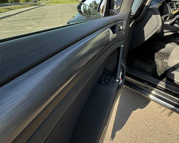 Фольксваген e-Golf, об'ємом двигуна 0 л та пробігом 72 тис. км за 14300 $, фото 16 на Automoto.ua