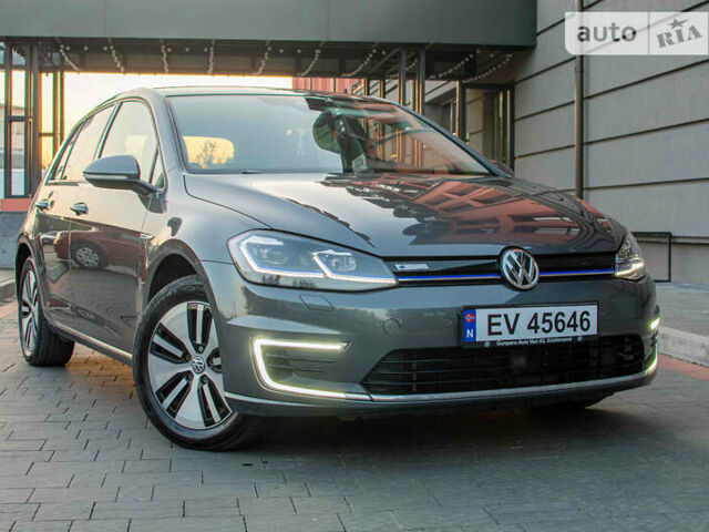 Фольксваген e-Golf, объемом двигателя 0 л и пробегом 110 тыс. км за 17699 $, фото 7 на Automoto.ua