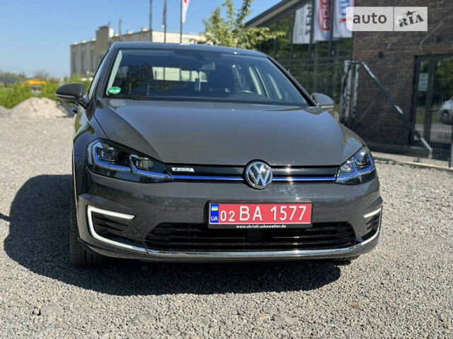 Фольксваген e-Golf, объемом двигателя 0 л и пробегом 63 тыс. км за 14900 $, фото 1 на Automoto.ua