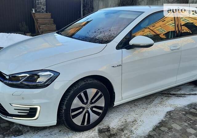 Фольксваген e-Golf, объемом двигателя 0 л и пробегом 26 тыс. км за 15698 $, фото 16 на Automoto.ua