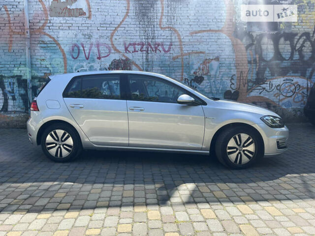 Фольксваген e-Golf, объемом двигателя 0 л и пробегом 26 тыс. км за 14950 $, фото 5 на Automoto.ua