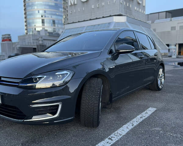 Фольксваген e-Golf, объемом двигателя 0 л и пробегом 70 тыс. км за 15500 $, фото 20 на Automoto.ua