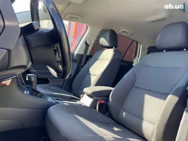 Фольксваген e-Golf, объемом двигателя 0 л и пробегом 124 тыс. км за 13400 $, фото 18 на Automoto.ua