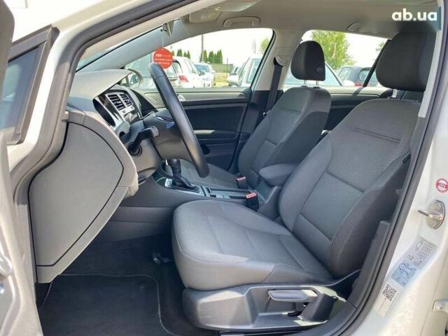 Фольксваген e-Golf, объемом двигателя 0 л и пробегом 43 тыс. км за 14400 $, фото 20 на Automoto.ua