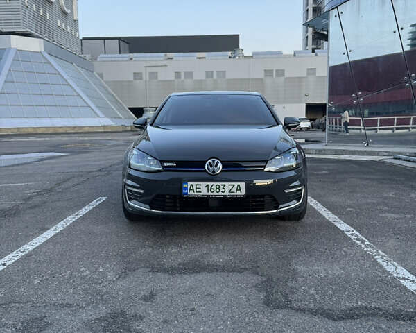 Фольксваген e-Golf, объемом двигателя 0 л и пробегом 70 тыс. км за 15500 $, фото 42 на Automoto.ua