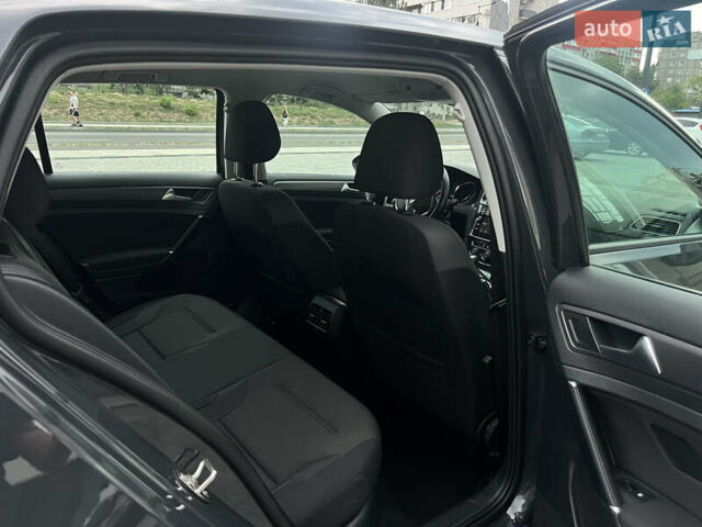 Фольксваген e-Golf, об'ємом двигуна 0 л та пробігом 38 тис. км за 14300 $, фото 24 на Automoto.ua