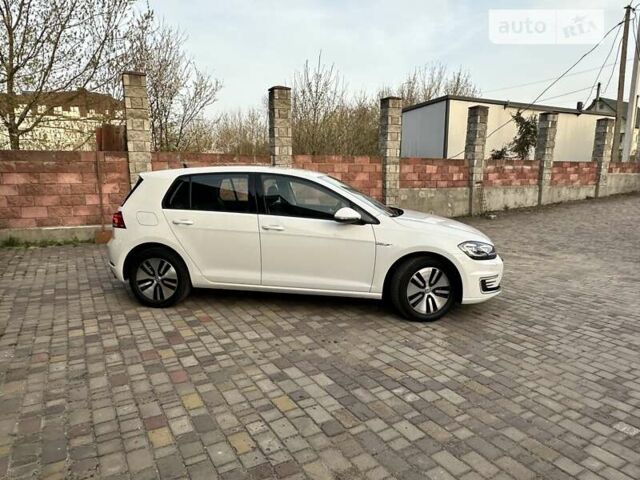 Фольксваген e-Golf, объемом двигателя 0 л и пробегом 36 тыс. км за 15800 $, фото 3 на Automoto.ua