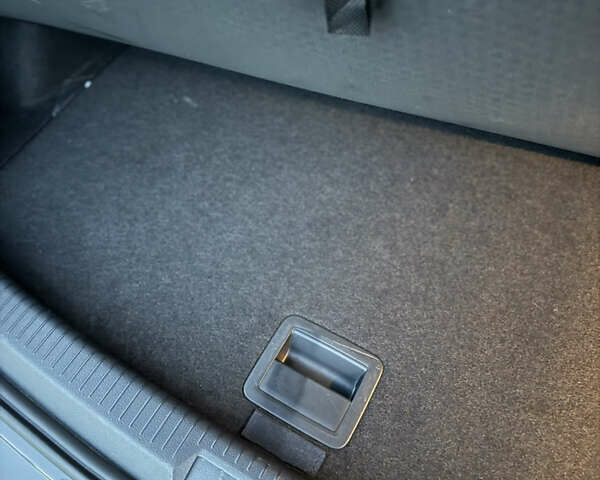 Фольксваген e-Golf, объемом двигателя 0 л и пробегом 70 тыс. км за 15500 $, фото 26 на Automoto.ua