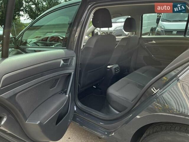 Фольксваген e-Golf, объемом двигателя 0 л и пробегом 55 тыс. км за 14000 $, фото 26 на Automoto.ua