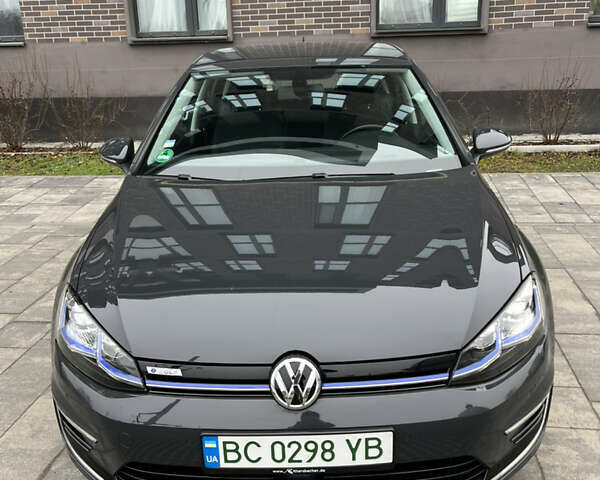 Фольксваген e-Golf, объемом двигателя 0 л и пробегом 49 тыс. км за 14600 $, фото 4 на Automoto.ua
