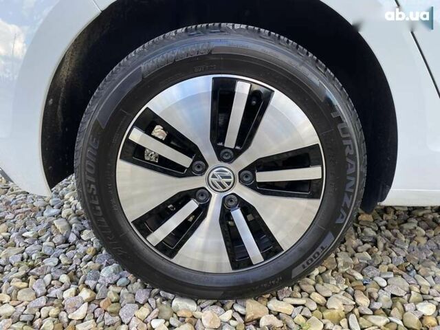 Фольксваген e-Golf, объемом двигателя 0 л и пробегом 68 тыс. км за 14000 $, фото 17 на Automoto.ua
