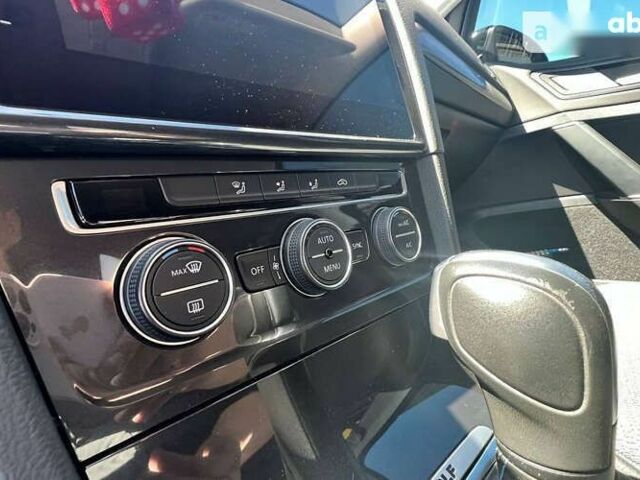 Фольксваген e-Golf, объемом двигателя 0 л и пробегом 30 тыс. км за 14800 $, фото 16 на Automoto.ua