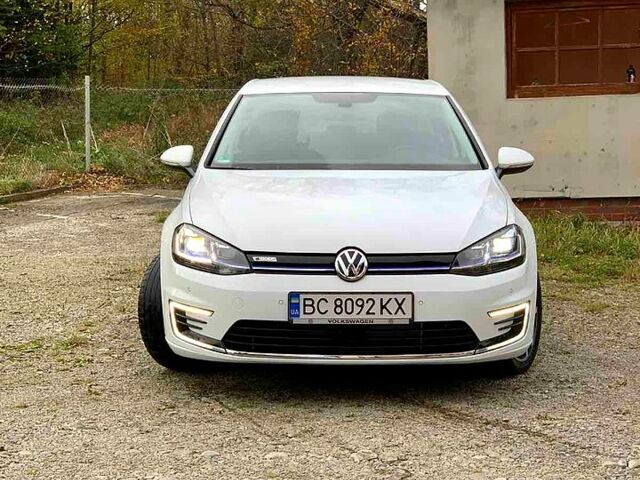 Фольксваген e-Golf, объемом двигателя 0 л и пробегом 36 тыс. км за 18500 $, фото 12 на Automoto.ua