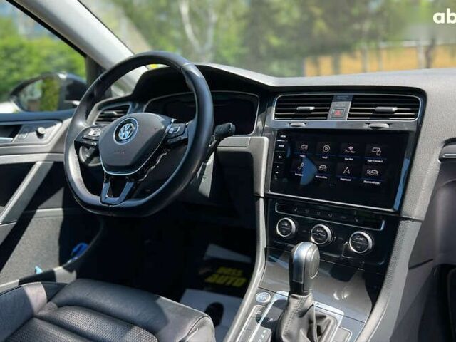 Фольксваген e-Golf, об'ємом двигуна 0 л та пробігом 66 тис. км за 16999 $, фото 9 на Automoto.ua