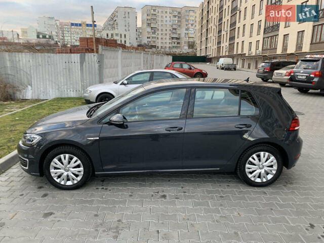 Фольксваген e-Golf, объемом двигателя 0 л и пробегом 42 тыс. км за 17999 $, фото 5 на Automoto.ua