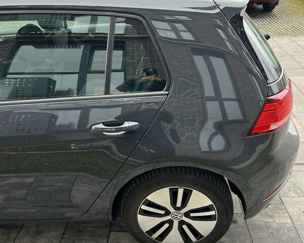 Фольксваген e-Golf, объемом двигателя 0 л и пробегом 49 тыс. км за 14600 $, фото 8 на Automoto.ua