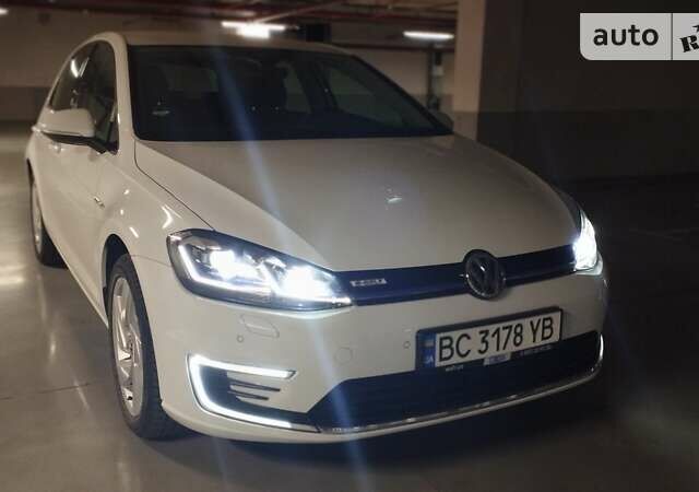 Фольксваген e-Golf, об'ємом двигуна 0 л та пробігом 54 тис. км за 16500 $, фото 16 на Automoto.ua