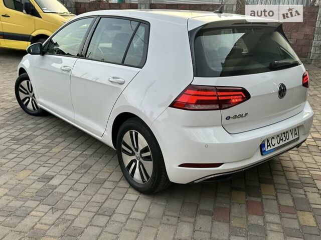 Фольксваген e-Golf, объемом двигателя 0 л и пробегом 36 тыс. км за 15800 $, фото 6 на Automoto.ua