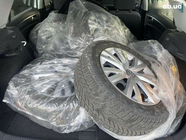 Фольксваген e-Golf, объемом двигателя 0 л и пробегом 68 тыс. км за 14000 $, фото 2 на Automoto.ua