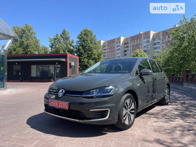 Фольксваген e-Golf, об'ємом двигуна 0 л та пробігом 32 тис. км за 15250 $, фото 5 на Automoto.ua