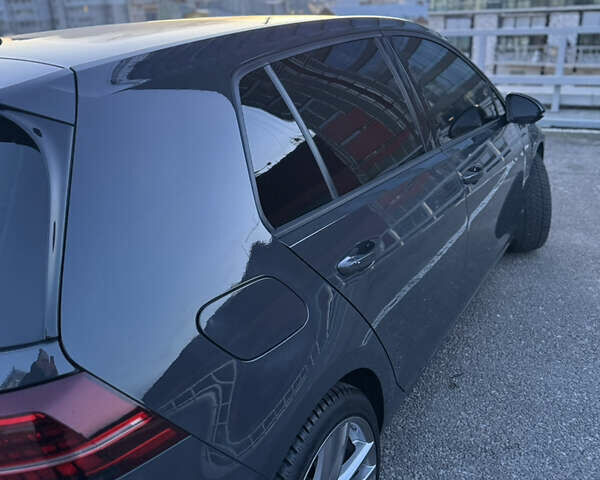 Фольксваген e-Golf, объемом двигателя 0 л и пробегом 70 тыс. км за 15500 $, фото 37 на Automoto.ua