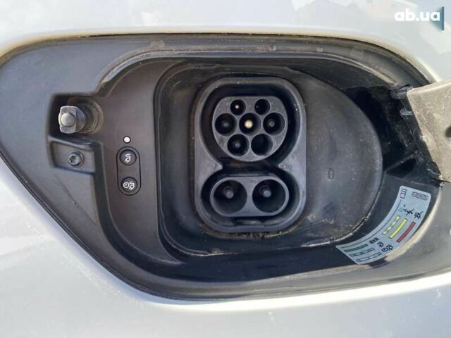 Фольксваген e-Golf, объемом двигателя 0 л и пробегом 68 тыс. км за 14000 $, фото 5 на Automoto.ua