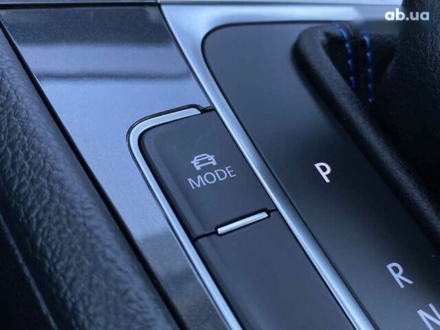 Фольксваген e-Golf, объемом двигателя 0 л и пробегом 22 тыс. км за 14400 $, фото 28 на Automoto.ua