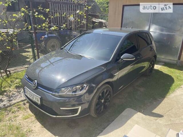 Фольксваген e-Golf, объемом двигателя 0 л и пробегом 64 тыс. км за 16500 $, фото 6 на Automoto.ua